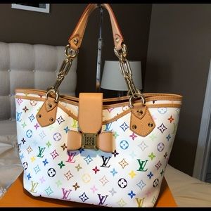 Louis Vuitton Multicolor Annie GM